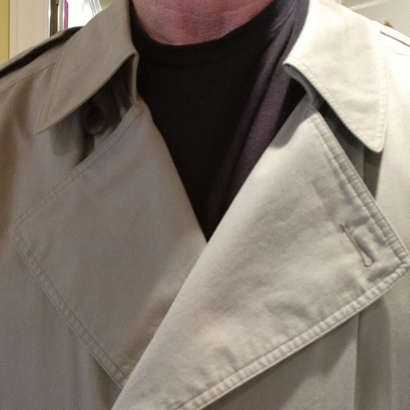 Roundtree and York Trenchcoat - Picture 3 of 10